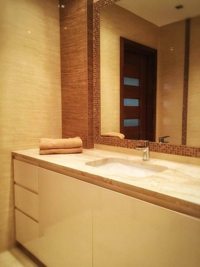 Apartament Vincent Metro 83 M2 Apartment Варшава Екстериор снимка