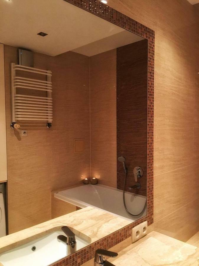 Apartament Vincent Metro 83 M2 Apartment Варшава Екстериор снимка
