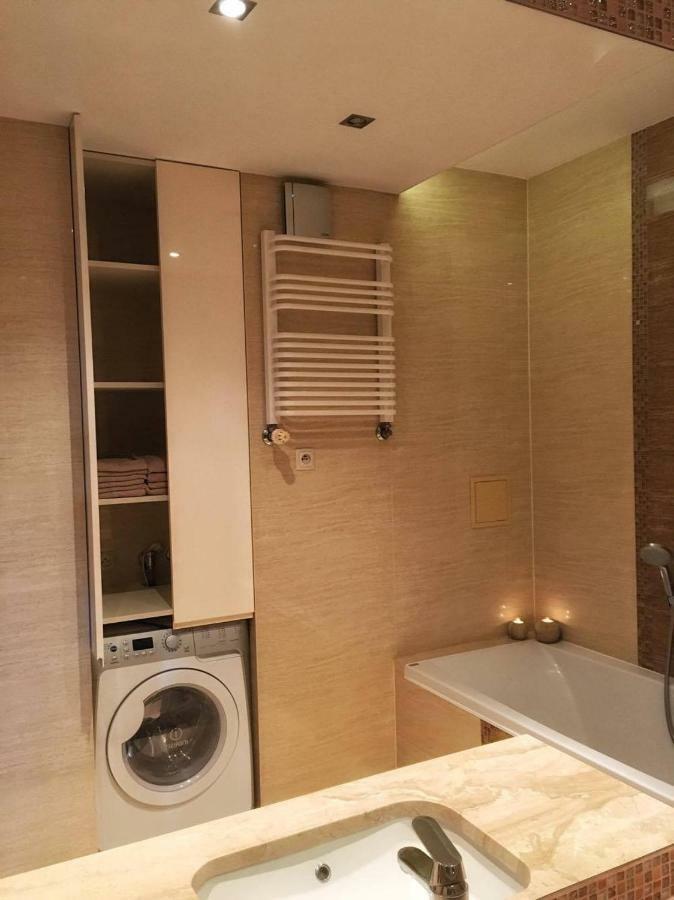 Apartament Vincent Metro 83 M2 Apartment Варшава Екстериор снимка